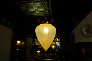 ヴァセリンガラス アンティーク ヴァセリンガラス・1灯ペンダント(53365)｜ヴァセリンランプ 西洋・アンティーク家具の専門店「家具のこばやし」- 福島県福島市アンナガーデン