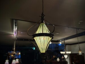 ヴァセリンガラス (NEW) アンティーク ヴァセリンガラス・1灯ペンダント- I4260 (SOLD)｜ヴァセリンランプ 西洋・アンティーク家具の専門店「家具のこばやし」- 福島県福島市アンナガーデン