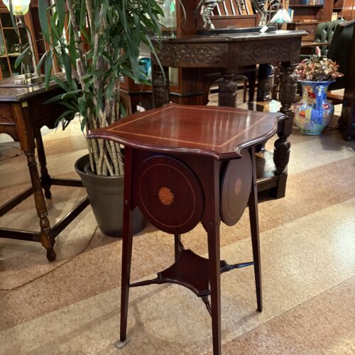 アンティーク家具 Inlaid table -74122｜ヴァセリンランプ 西洋・アンティーク家具の専門店「家具のこばやし」- 福島県福島市アンナガーデン