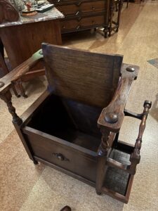 アンティーク家具 アンティークホールシート -75037｜ヴァセリンランプ 西洋・アンティーク家具の専門店「家具のこばやし」- 福島県福島市アンナガーデン