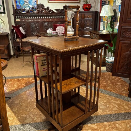 アンティーク家具 Revolution Bookcase -73053｜ヴァセリンランプ 西洋・アンティーク家具の専門店「家具のこばやし」- 福島県福島市アンナガーデン