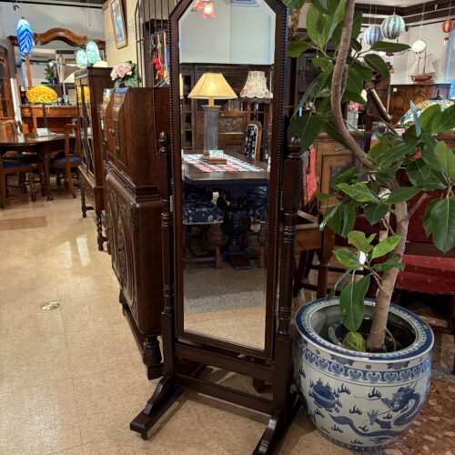 アンティーク家具 アンティークスタンドミラー -TN22B112｜西洋・アンティーク家具の専門店「家具のこばやし」ヴァセリンガラス・ランプシェード- 福島県福島市アンナガーデン