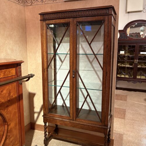 アンティーク家具 アンティークショーケース -68041(SOLD)｜ヴァセリンランプ 西洋・アンティーク家具の専門店「家具のこばやし」- 福島県福島市アンナガーデン
